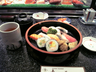 �t���[��