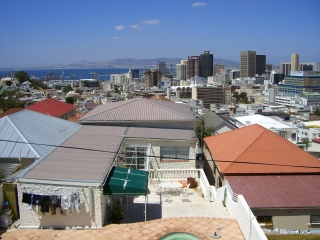 �t���[��