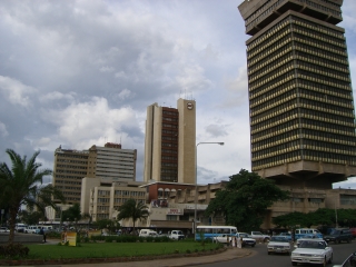 �t���[��