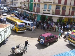 �t���[��