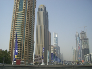 �t���[��