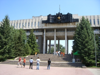 �t���[��