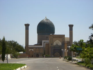 �O�[���E�A�~�[���_