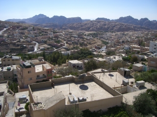 ���f�B�E���[�T�̊X����