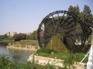 �n�}�̐���