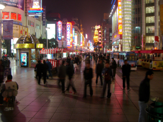 ��C�̔ɉ؊X�E�싞���H