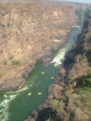 �t���[��