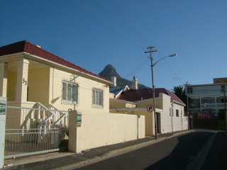 �t���[��