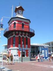 �t���[��