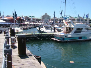 �t���[��