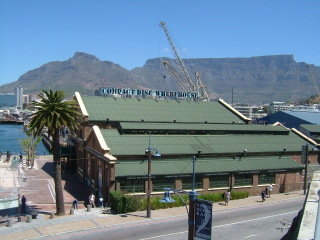 �t���[��