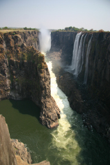 �t���[��