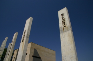 �t���[��