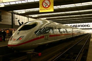 �h�C�c�̐V����ICE