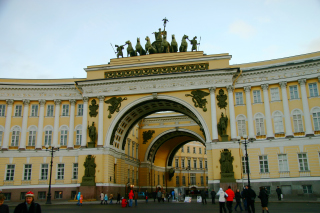 �T���N�g�y�e���u���O�E�Q�d�{���̃A�[�`