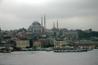 �C�X�^���u�[�����s�X